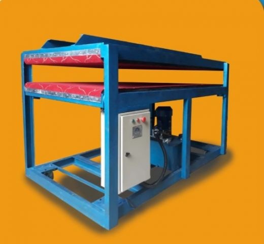 ساخت دستگاه پرس درب abs-آوا ماشین-09125667434