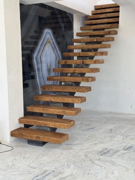 اجرا پله مارپیچ در کرج