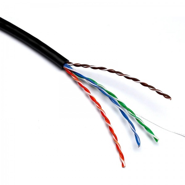 کابل شبکه Cat5e هلوکت